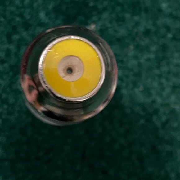 Hazel Atlas Salt & Pepper Shakers - Picture 3 of 6